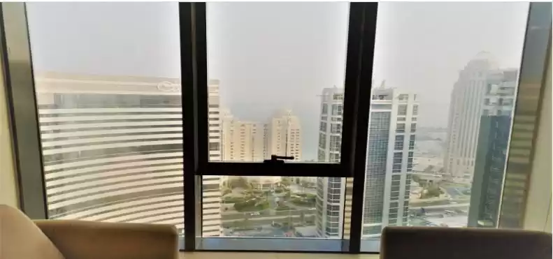 Résidentiel Propriété prête 1 chambre F / F Appartement  a louer au Al-Sadd , Doha #11563 - 1  image 